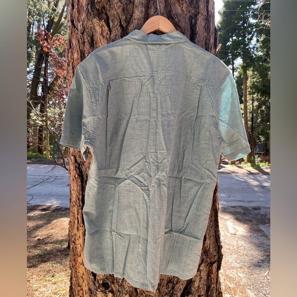 PATAGONIA Men’s XL Blue Plaid Button Down Shirt - Picture 3 of 3